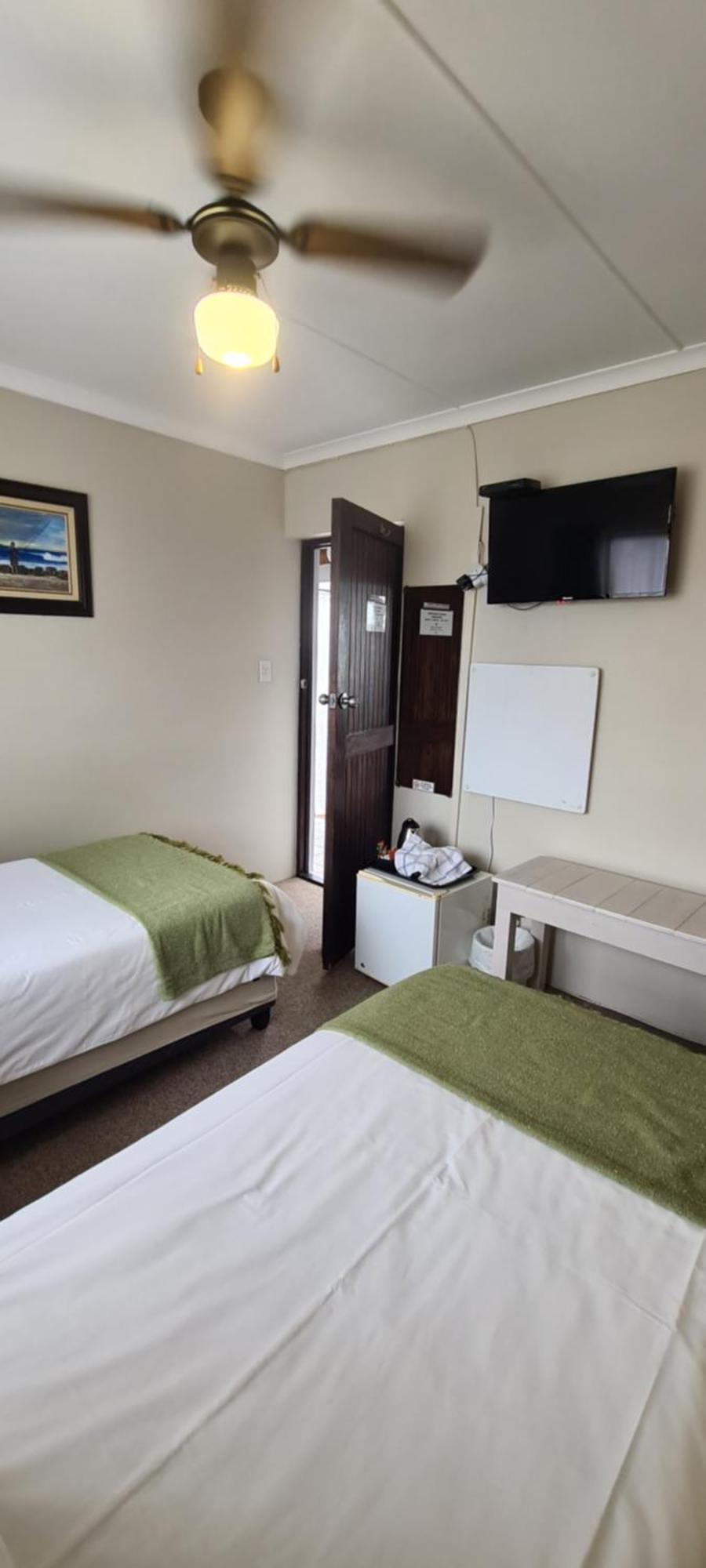 Greystone Guesthouse Джефрис Бей Екстериор снимка