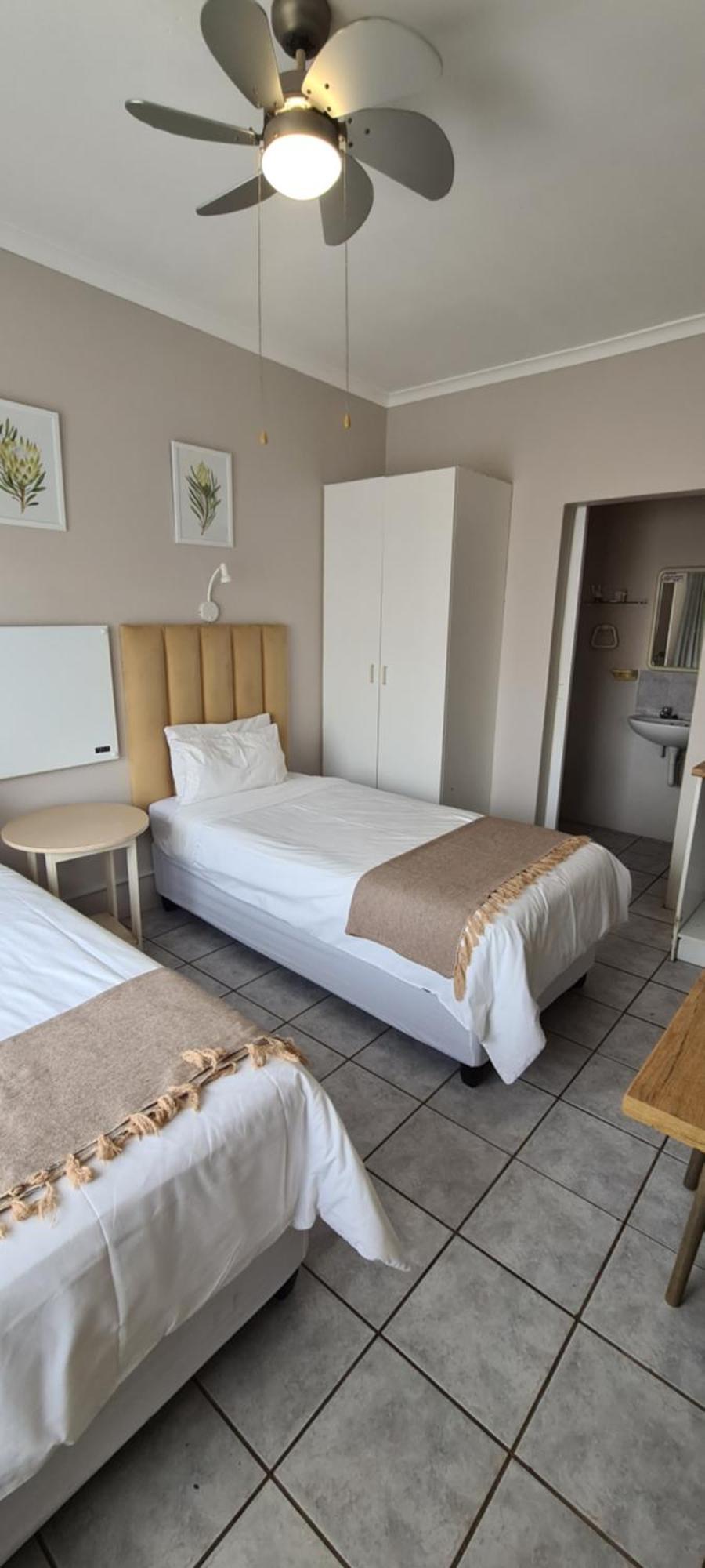 Greystone Guesthouse Джефрис Бей Екстериор снимка