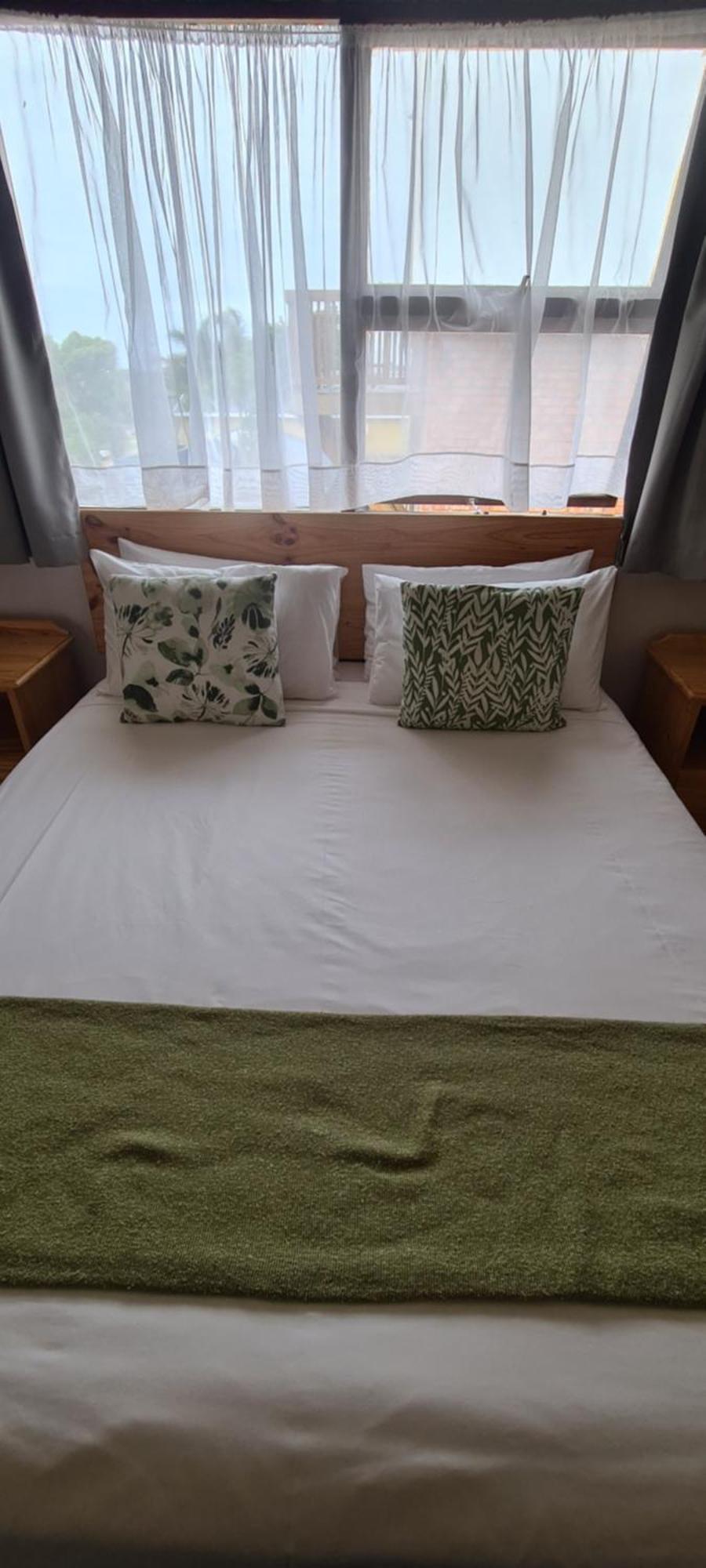 Greystone Guesthouse Джефрис Бей Екстериор снимка