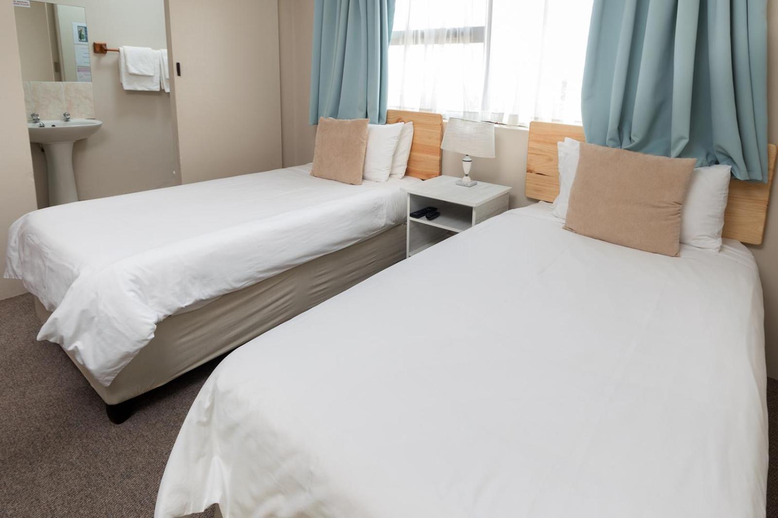 Greystone Guesthouse Джефрис Бей Екстериор снимка